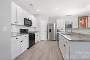 205 Churchill Dr, Kings Mountain, NC 28086 - Photo 10