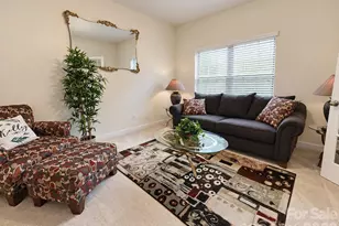 1919 Corriente Ct, Charlotte, NC 28213 - Photo 8