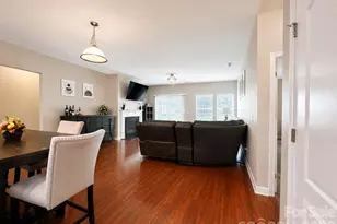 1919 Corriente Ct, Charlotte, NC 28213 - Photo 16