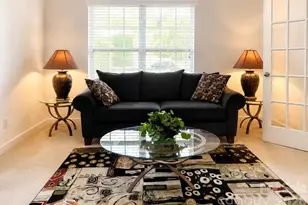 1919 Corriente Ct, Charlotte, NC 28213 - Photo 4