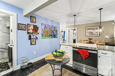 3100 Avalon Avenue, Charlotte, NC 28208 - Photo 12