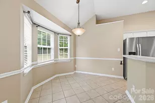9421 Foggy Meadow Rd, Charlotte, NC 28269 - Photo 8