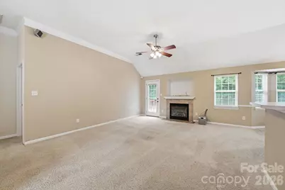 9421 Foggy Meadow Road, Charlotte, NC 28269 - Photo 4