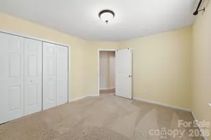 9421 Foggy Meadow Rd, Charlotte, NC 28269 - Photo 24