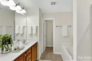 10507 Glenmeade Rd, Cornelius, NC 28031 - Photo 20