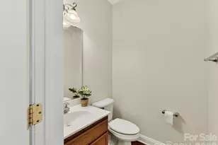 10507 Glenmeade Rd, Cornelius, NC 28031 - Photo 16