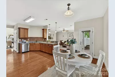 10507 Glenmeade Road, Cornelius, NC 28031 - Photo 14