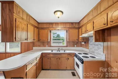 913 Harper Road, Gastonia, NC 28056 - Photo 14