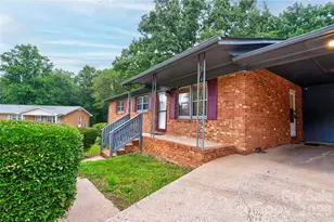 1323 N Lakewood Dr, Shelby, NC 28150 - Photo 2