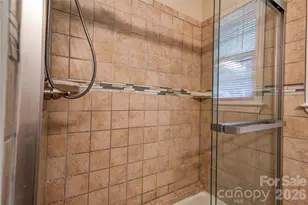 1323 N Lakewood Dr, Shelby, NC 28150 - Photo 16