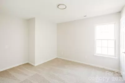 11003 Pointer Ridge Drive, Charlotte, NC 28214 - Photo 12