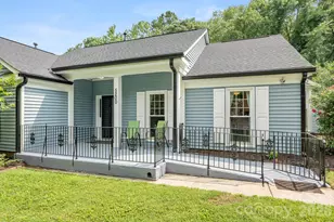 5200 Cressingham Ct, Charlotte, NC 28227 - Photo 2