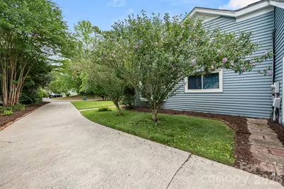5200 Cressingham Court, Charlotte, NC 28227 - Photo 38