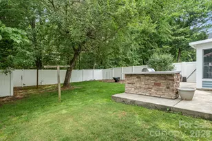 5200 Cressingham Ct, Charlotte, NC 28227 - Photo 34