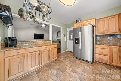 5200 Cressingham Court, Charlotte, NC 28227 - Photo 16
