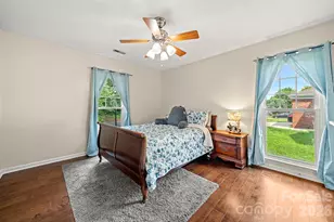 5200 Cressingham Ct, Charlotte, NC 28227 - Photo 24
