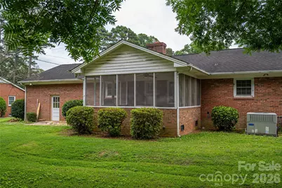 225 Dogwood Drive, Mount Holly, NC 28120 - Photo 4