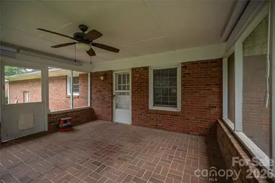225 Dogwood Drive, Mount Holly, NC 28120 - Photo 8