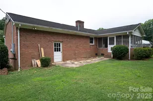 225 Dogwood Dr, Mount Holly, NC 28120 - Photo 40