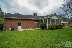 225 Dogwood Dr, Mount Holly, NC 28120 - Photo 38