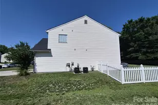 6229 Roseway Ct, Harrisburg, NC 28075 - Photo 30