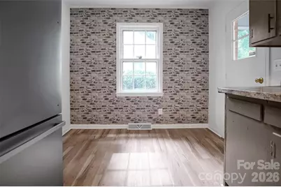 327 Arlington Street, Forest City, NC 28043 - Photo 10
