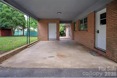 327 Arlington Street, Forest City, NC 28043 - Photo 20