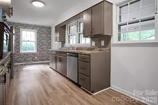 327 Arlington St, Forest City, NC 28043 - Photo 8