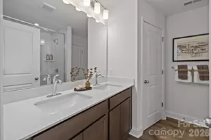 2210 Gladwyne Place, Charlotte, NC 28269 - Photo 20