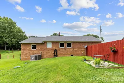810 Bradley Road, Dallas, NC 28034 - Photo 32