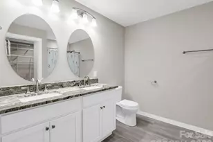 100 Walt Dr, Hendersonville, NC 28792 - Photo 18