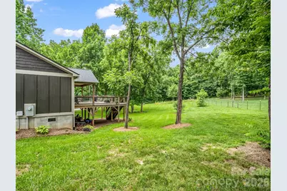 100 Walt Drive, Hendersonville, NC 28792 - Photo 32