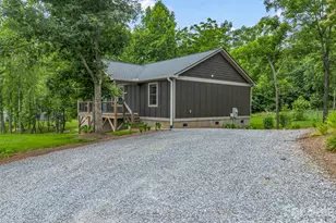100 Walt Dr, Hendersonville, NC 28792 - Photo 4