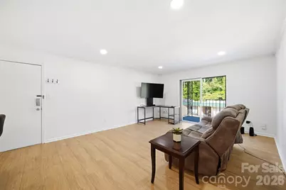 4739 Hedgemore Drive, Charlotte, NC 28209 - Photo 8