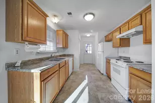 8505 Beacon Hills Rd, Indian Trail, NC 28079 - Photo 10