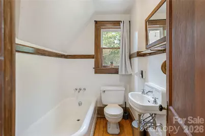 831 Oakland Street, Hendersonville, NC 28791 - Photo 24