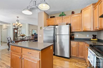 637 April Park, Waynesville, NC 28786 - Photo 6