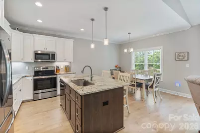 4944 Southview Drive, Hickory, NC 28602 - Photo 16