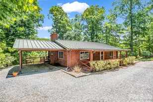 137 Amys Ridge Rd, Lake Lure, NC 28746 - Photo 2