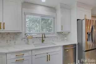 3423 Sudbury Rd, Charlotte, NC 28205 - Photo 10