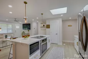 3423 Sudbury Rd, Charlotte, NC 28205 - Photo 8