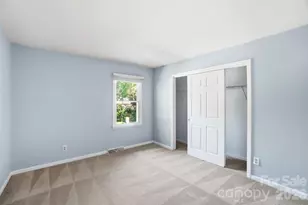 723 Walnut Point Dr, Matthews, NC 28105 - Photo 32