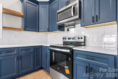 913 Overlook Drive SW, Lenoir, NC 28645 - Photo 8