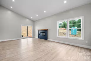 913 Overlook Dr SW, Lenoir, NC 28645 - Photo 12