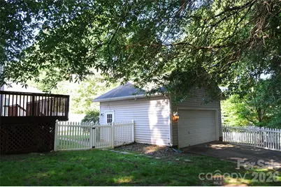 12735 Cross Dale Drive, Huntersville, NC 28078 - Photo 4