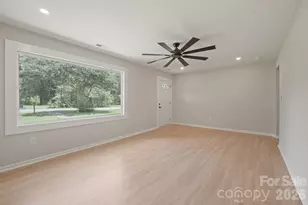 841 Murphy St, Kannapolis, NC 28081 - Photo 12