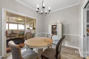 5941 Quail Hollow Rd, Charlotte, NC 28210 - Photo 8