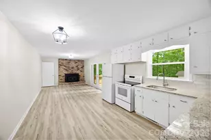 36183 Davis Dr, Albemarle, NC 28001 - Photo 10