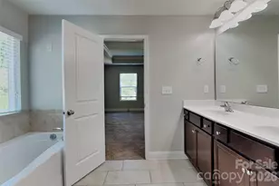 9410 Segundo Ln, Charlotte, NC 28278 - Photo 10