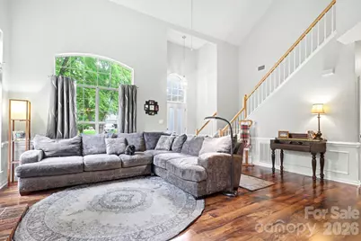 4710 Kirkgard Trail, Charlotte, NC 28269 - Photo 6